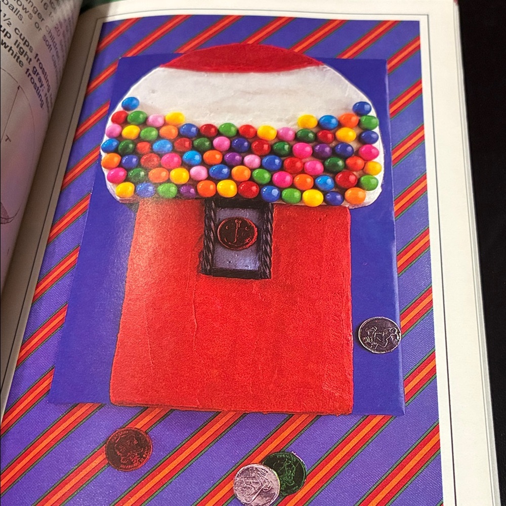 Vintage set of four assorted Cookbook magazines full of recipes - Picture 4 of 16